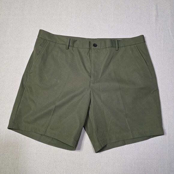 7 For All Mankind Mens 8 Inch Shorts Size 38 Green Khaki - Picture 1 of 5